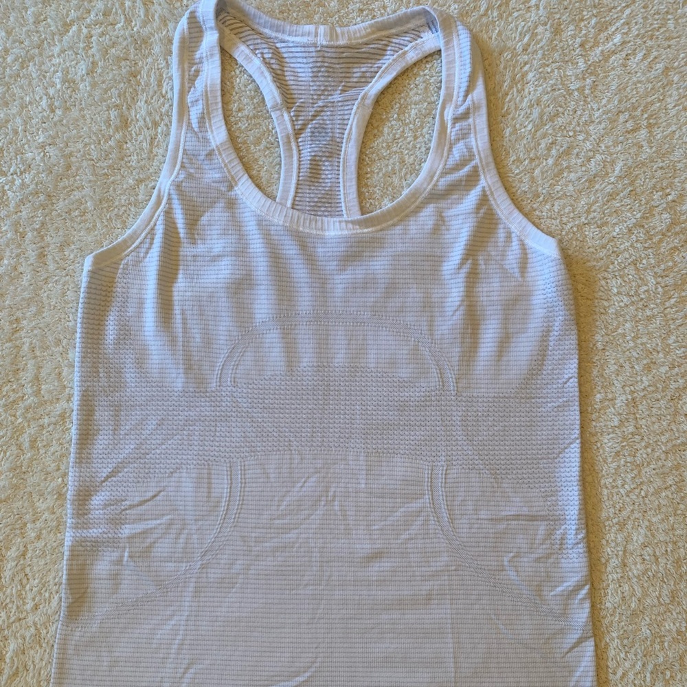 Lululemon Swiftly Racerback Tank Top Womens size 6 in Heathered White